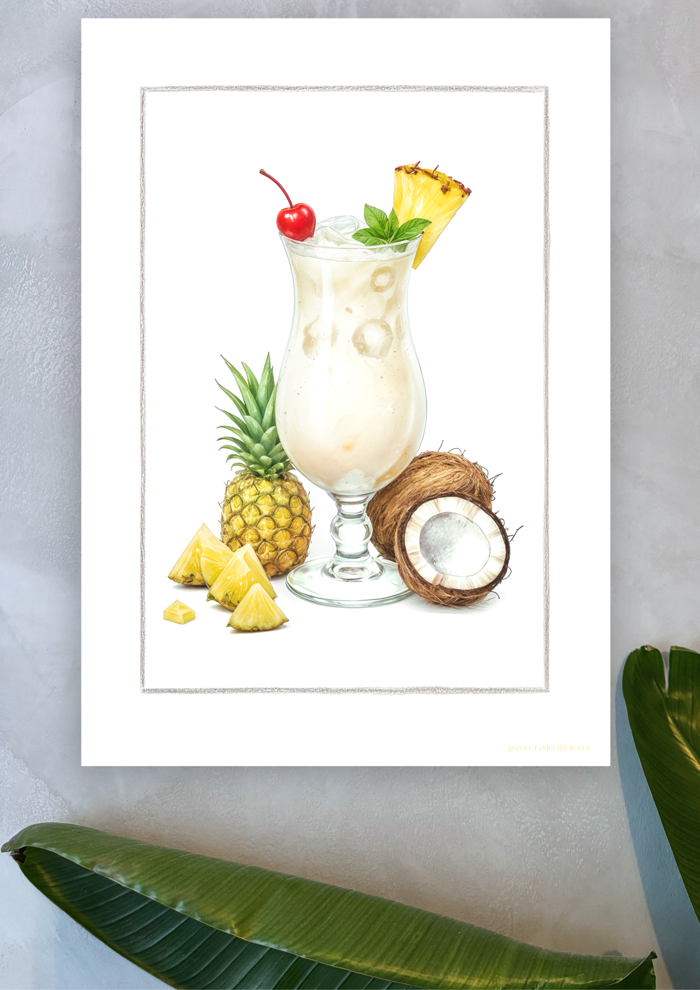 Piña Colada plakat hængt på blå kalkvæg – nordisk rustik indretning